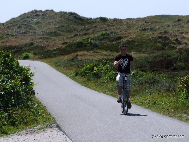 Wycieczka na rowerze holenderskim po wydmach nad morzem północnym